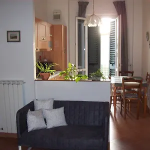 https://casa-mia-florence.it-tuscanyhotel.com